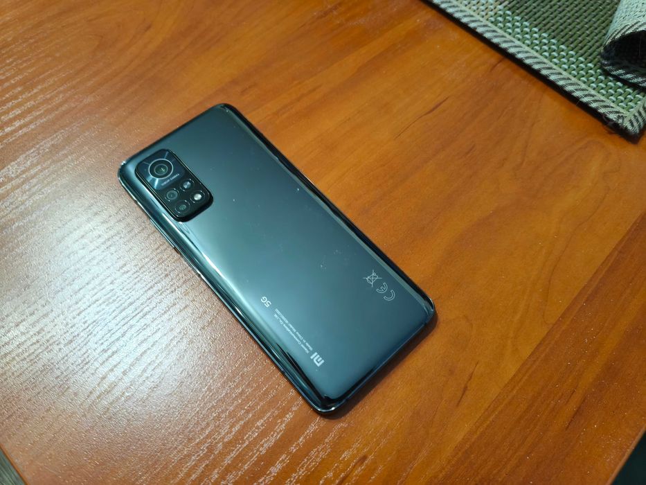 Xiaomi Mi 10T Pro продам, зарядное в комплекте, состояние отличное