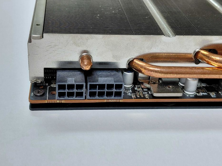 Placa gráfica AMD Radeon Sapphire RX5700 XT 8GB GDDR