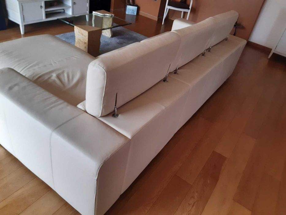 Sofá chaise-longue com poltronas extensíveis marca Chateau d'Ax