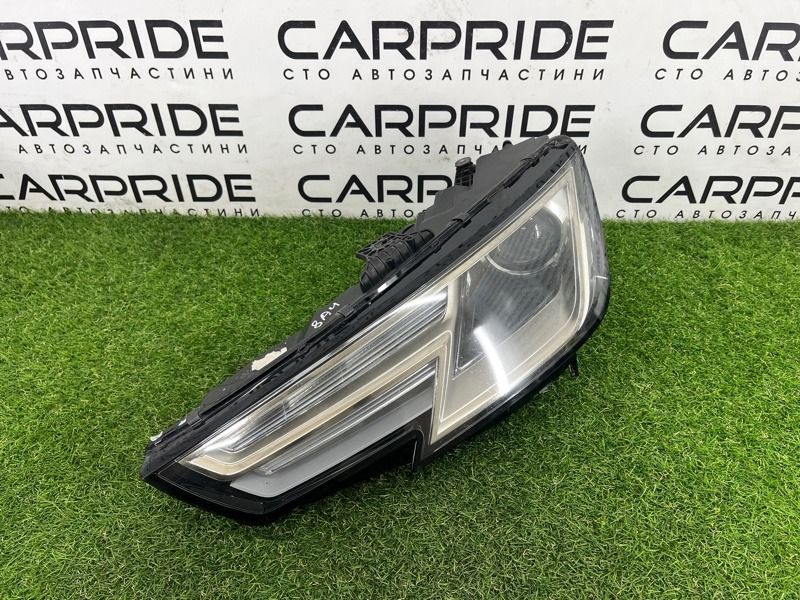 Фара левая AUDI A4 B9 2.0 DBPA 2017