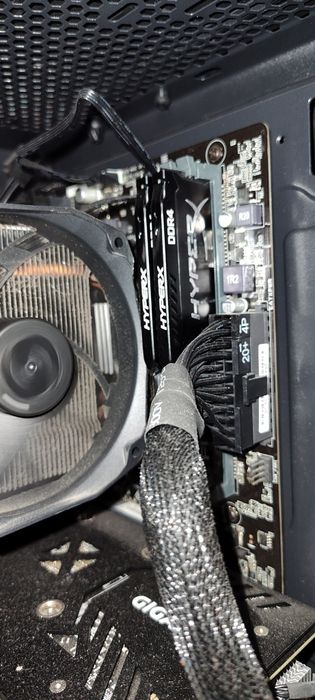Komputer stacjonarny zestaw i5, Radeon R9 380, 16 GB ram, win10