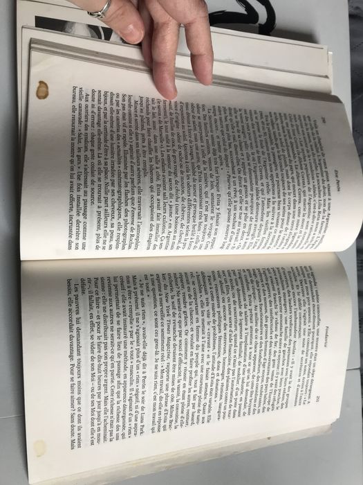 Bestseller ,,Eva Peron” Alicia Dujovne Ortiz po francusku