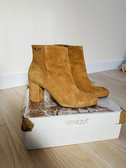 Botki skórzane venezia camel