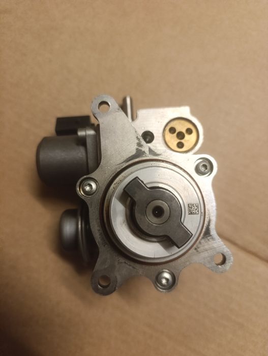ТНВД паливний насос Peugeot 207 208 308 508 3008 5008 Citroen C4 1.6