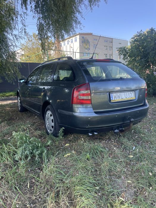 Продам машину 2500