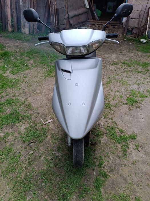 Продам скутер ямаха аксіс 90