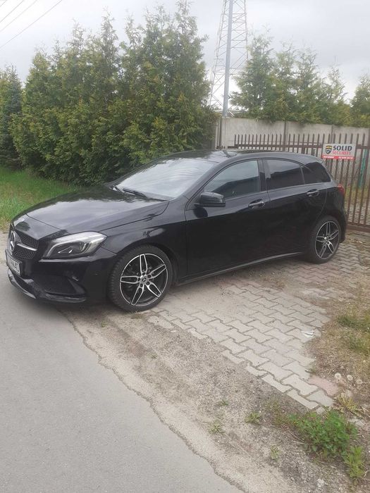samochód osobowy Mercedes-Benz A 200, elektryczny szyberdach