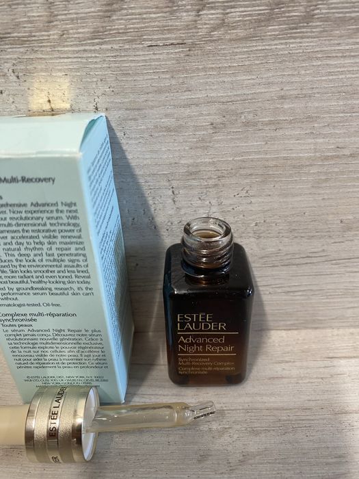 serum naprawcze Estée Lauder