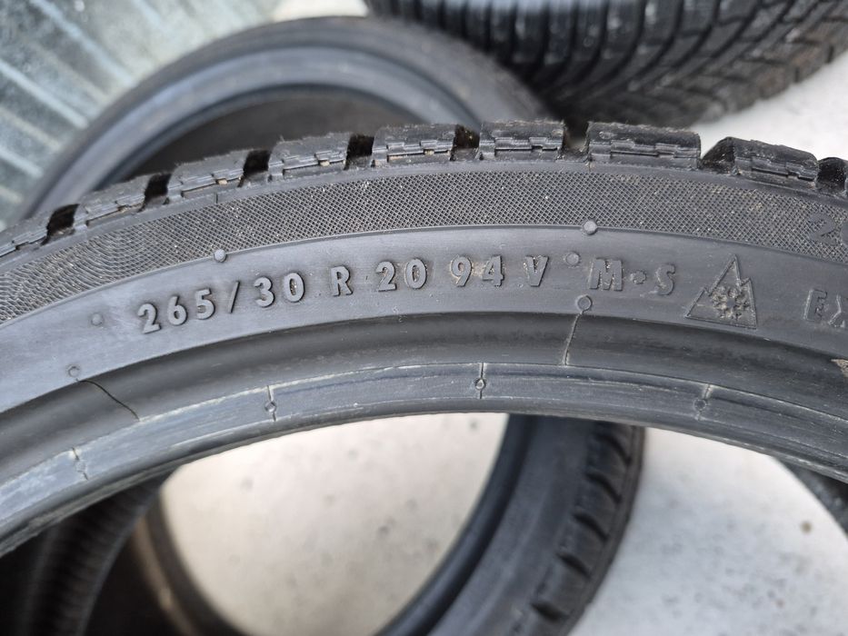 Opony zimowe Continetal ContiWinterContact TS 830P, 2sztuki 265/30/20