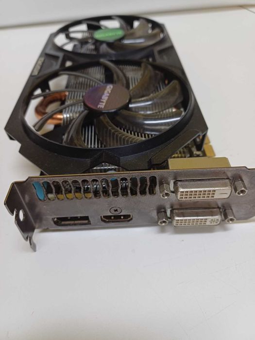 Placa Gráfica WINDFORCE Gigabyte