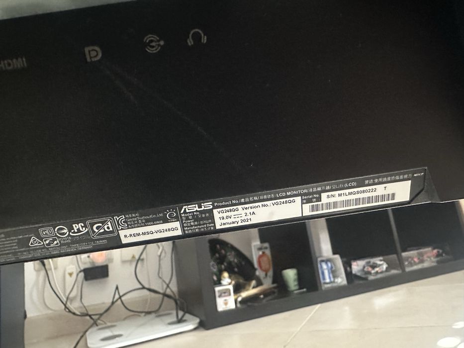 Monitor asus vg248qg 165hz otimo estado