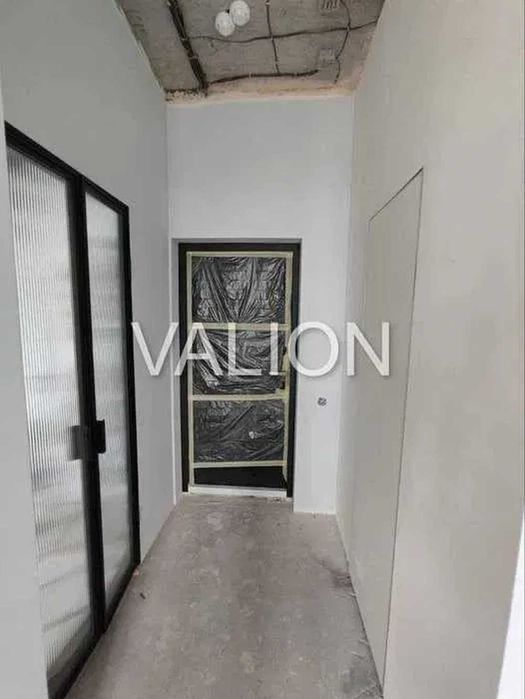 Продаж дворівневої квартири без ремонту ЖК Медовий вул. Кадетський Гай