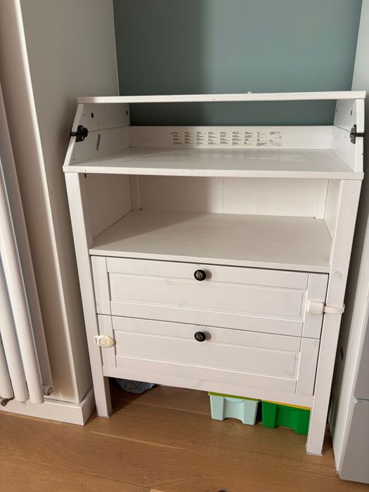 Drewniana komoda przewijak Sundvik IKEA