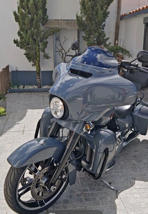 Harley Davidson street glide special