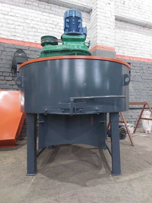 Бетономешалка, Принудительный бетоносмеситель, Растворосмеситель