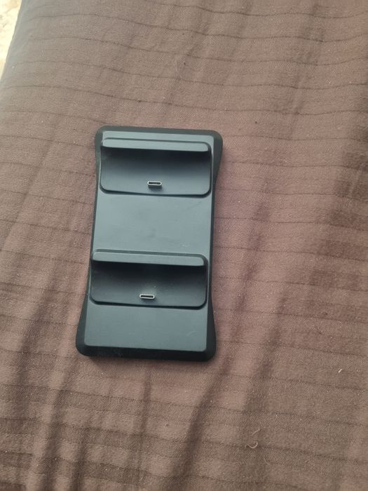 Зарядна станція playstation 5