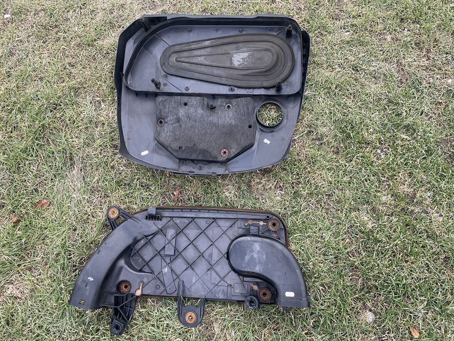 Корпус воздушного фильтра на BMW F10