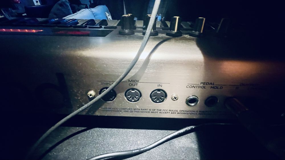 Roland RS - 5 - sintetizador