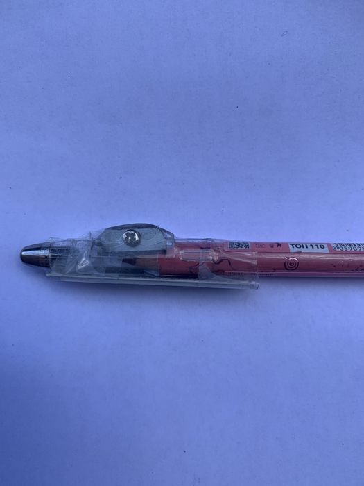 Олівець для губ Glambee у відтінку 110