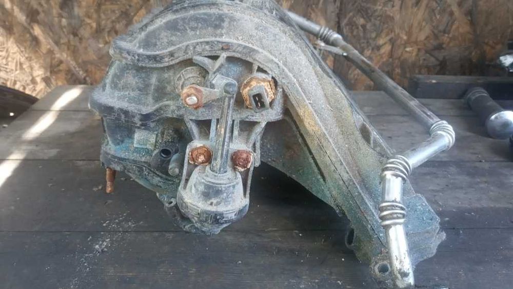 Колектор Шевроле Лачетти J200 1.6. Chevrolet Lacetti