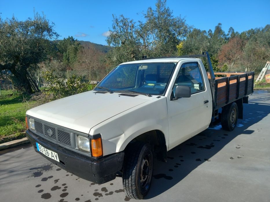Nissan pick up D21 - para venda 5000€