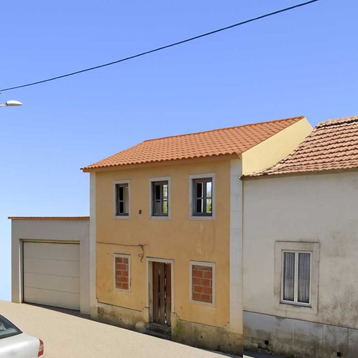 Moradia V3 para reconstrução com terreno