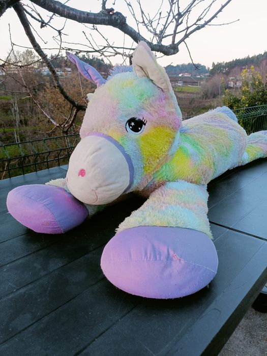 Unicórnio Gigante de Peluche