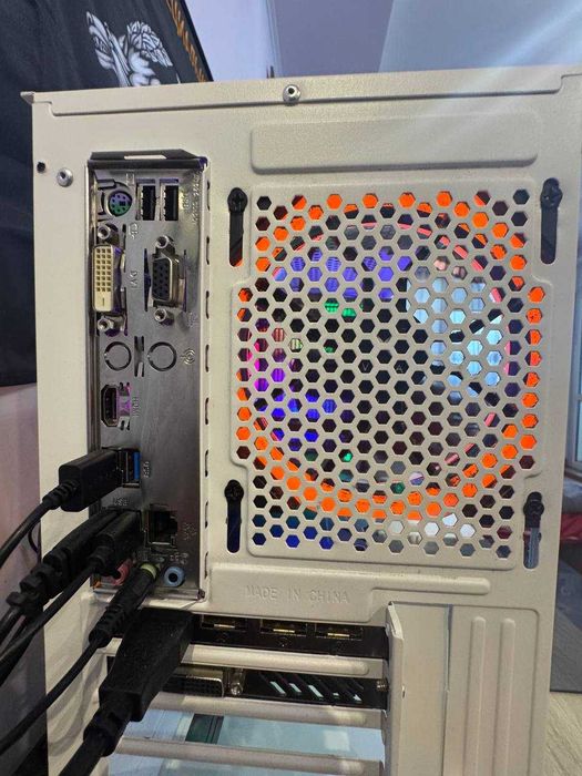 Продаю потужний ігровий ПК /i7 6700K/RX480/32GB 2666 MHz/NVMe SSD1 TB/