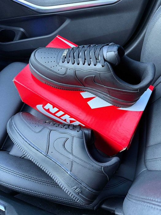 ТОПОВІ кросівки Supreme Nike Air Force 1 чорні