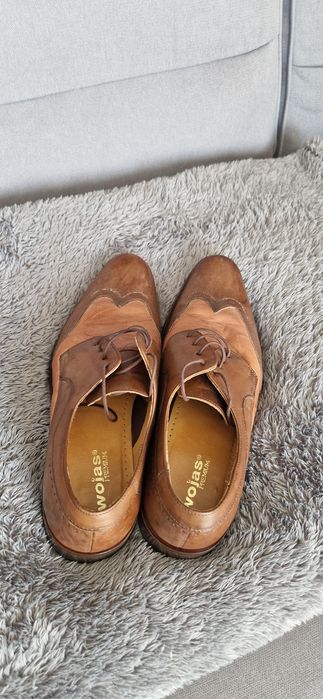 Buty męskie skórzane, brązowe, eleganckie.