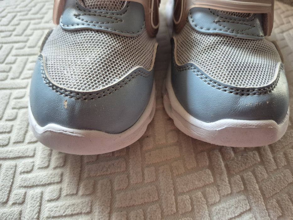 Adidasy świecące Ccc 27