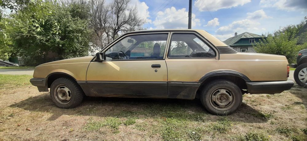 Opel Ascona 1.6 1984рік