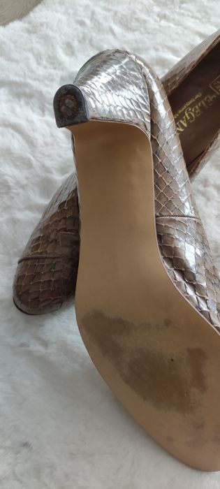 Firma ARA - eleganckie czółenka ze skóry