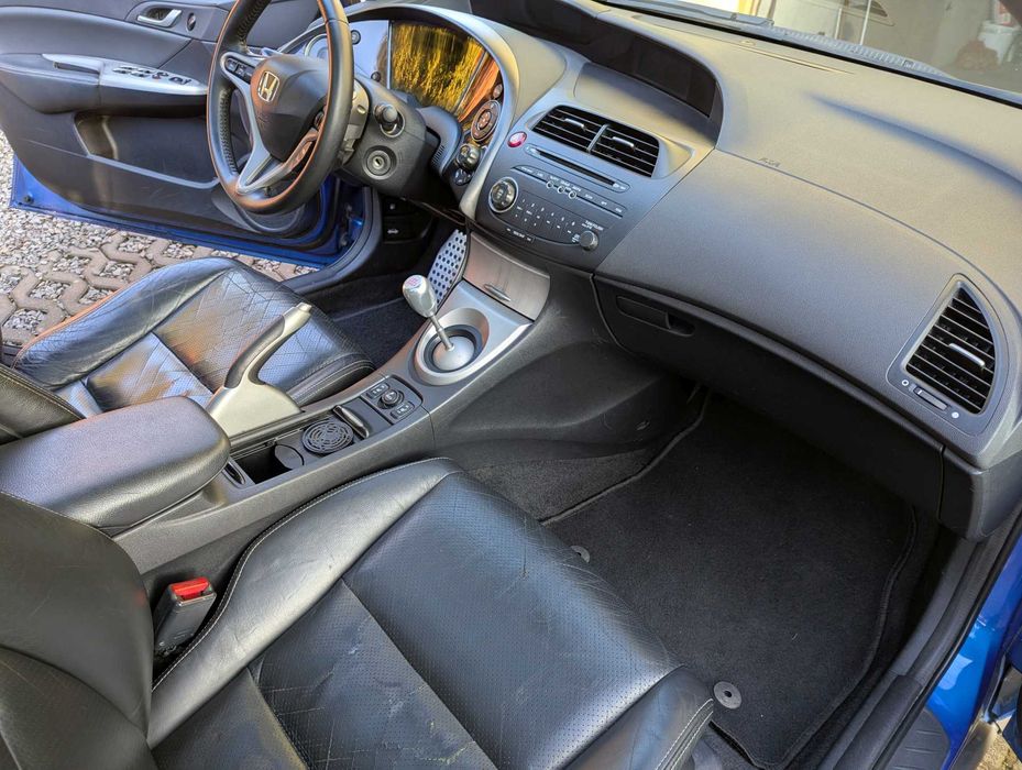 Honda Civic UFO 1.8 Executive