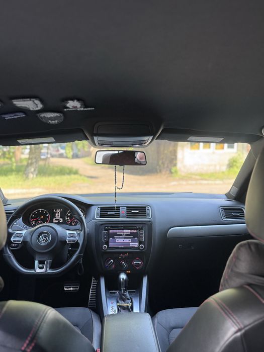 Volkswagen Jetta 6 2.0 GLI