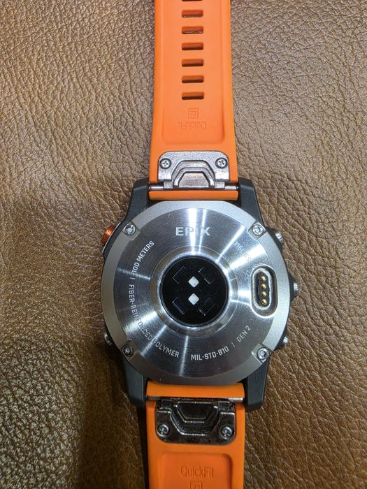 Epix 2  47mm,  plus 2 paski