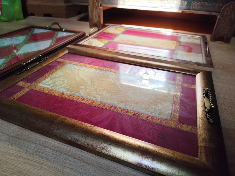 Tabuleiros antigos tecido damasco