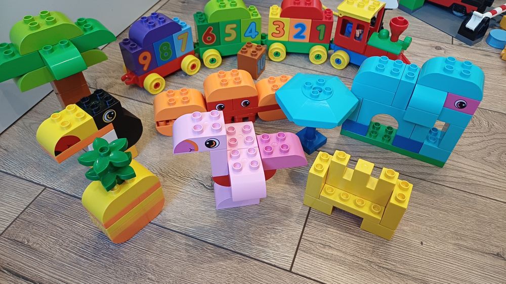 Lego DUPLO- pociag, zwierzątka