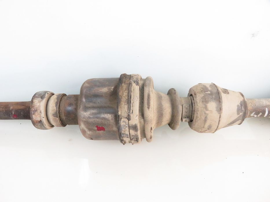 Półoś Prawa Przednia Ford Mondeo Mk3 III 2.0 Tdci