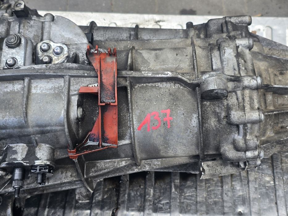 Skrzynia biegów Audi A4 B8 2.0 tdi manual quattro LLR 0B2