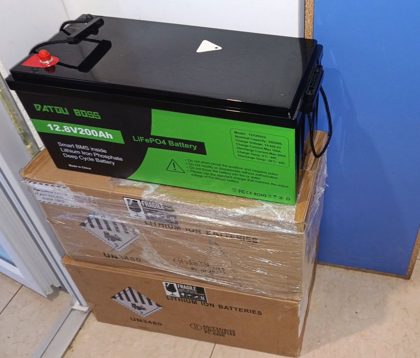 В наличии АКБ 12 в 200а литий железо фосфат.