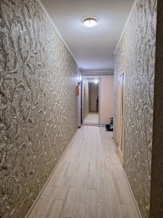 Продається 2 кімнатна квартира з ремонтом