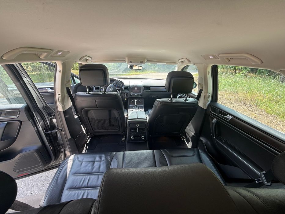 Volkswagen Touareg 2017 VIN WVGZZZ7PZHD043702 фото оголошення 17 з 19