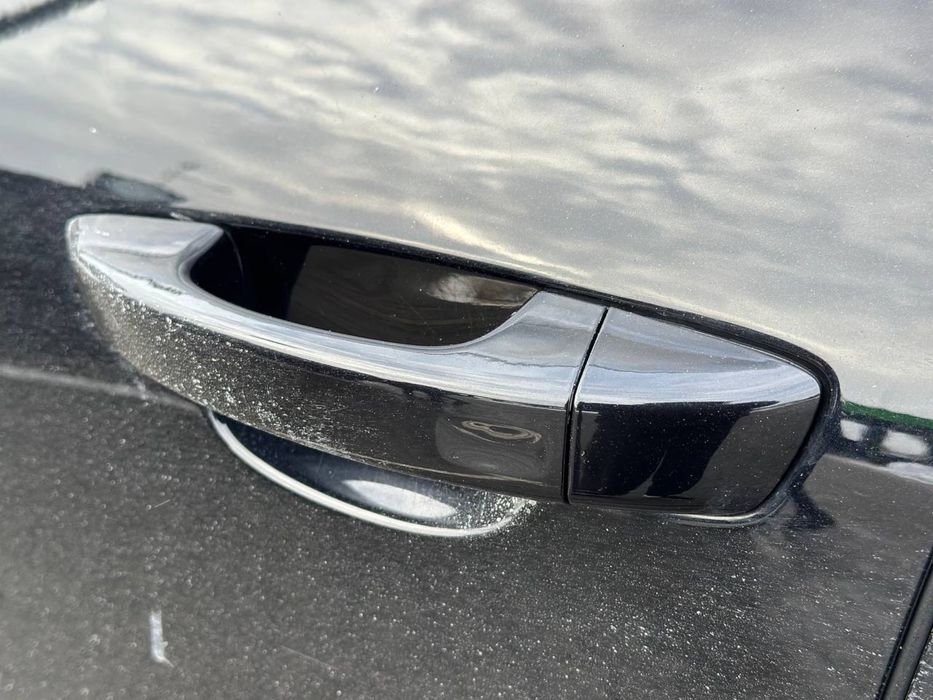 Продам Volkswagen Touareg 2013 3.0 дизель