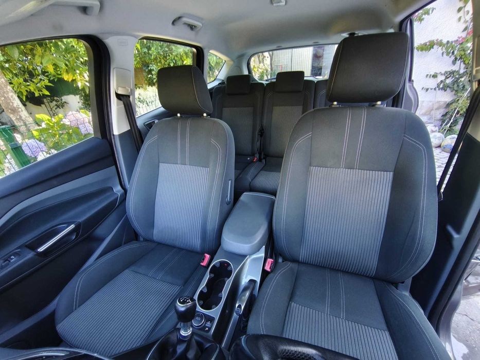 Ford C-Max 1.0  Titanium - 112.000 km - Negociável– (Muito estimado)
