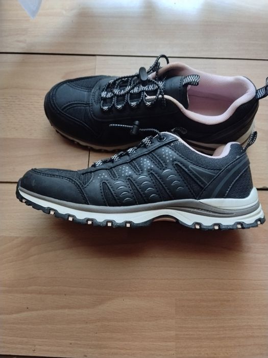 Półbuty czarne trekkingowe rozm. 38