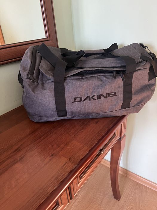 Дорожня сумка Dakine EQ Duffle (50L)Carbon, Оригінал
