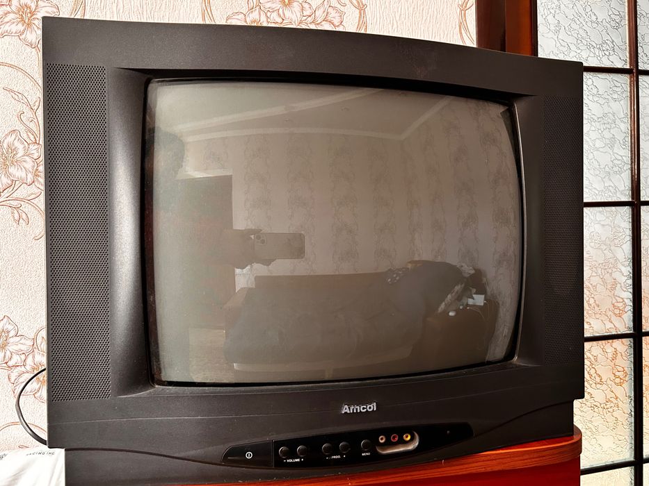 Телевізор “Amcol”
