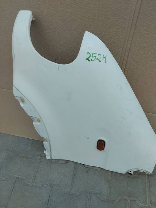 błotnik lewy przód przedni renault master ii 2 98-03