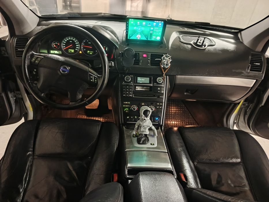 Вольво хс90 7 місць